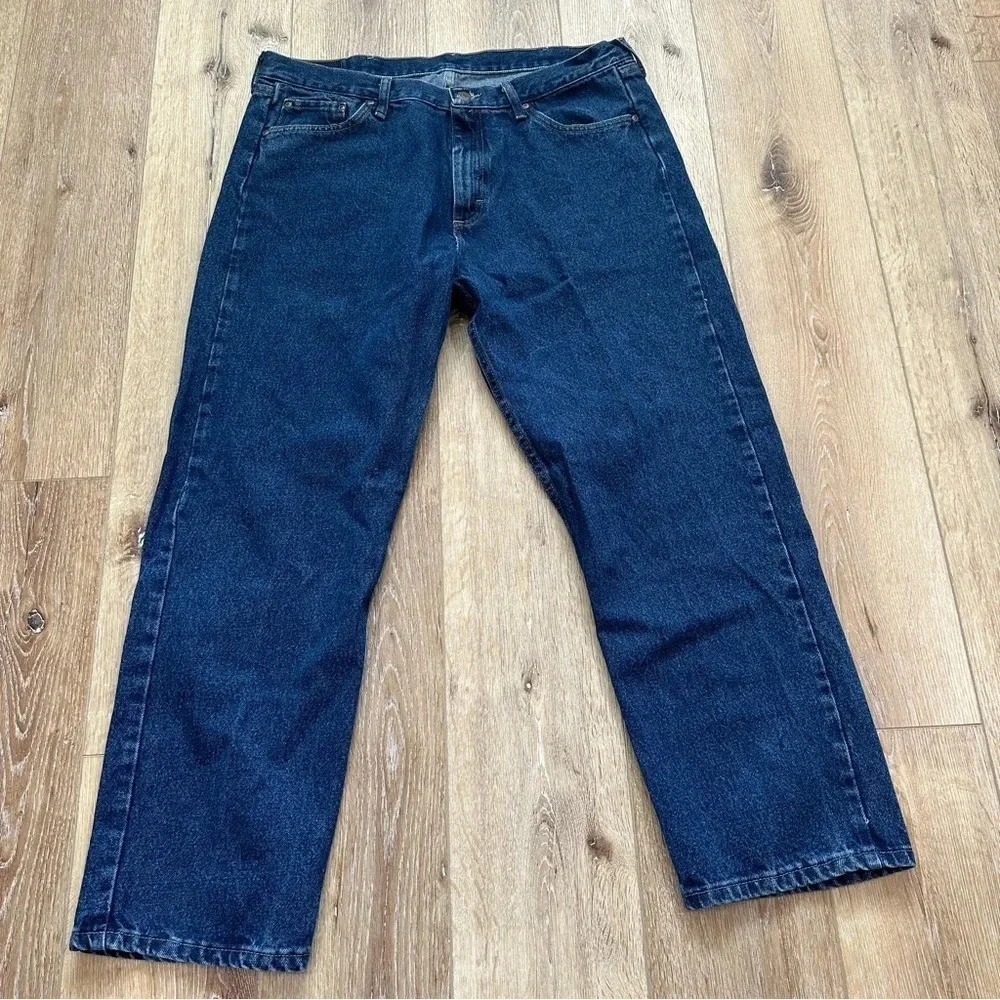 Wrangler Men's Dark Wash Relaxed Fit Denim Jeans Size W40 L30 GUC - Picture 2 of 7